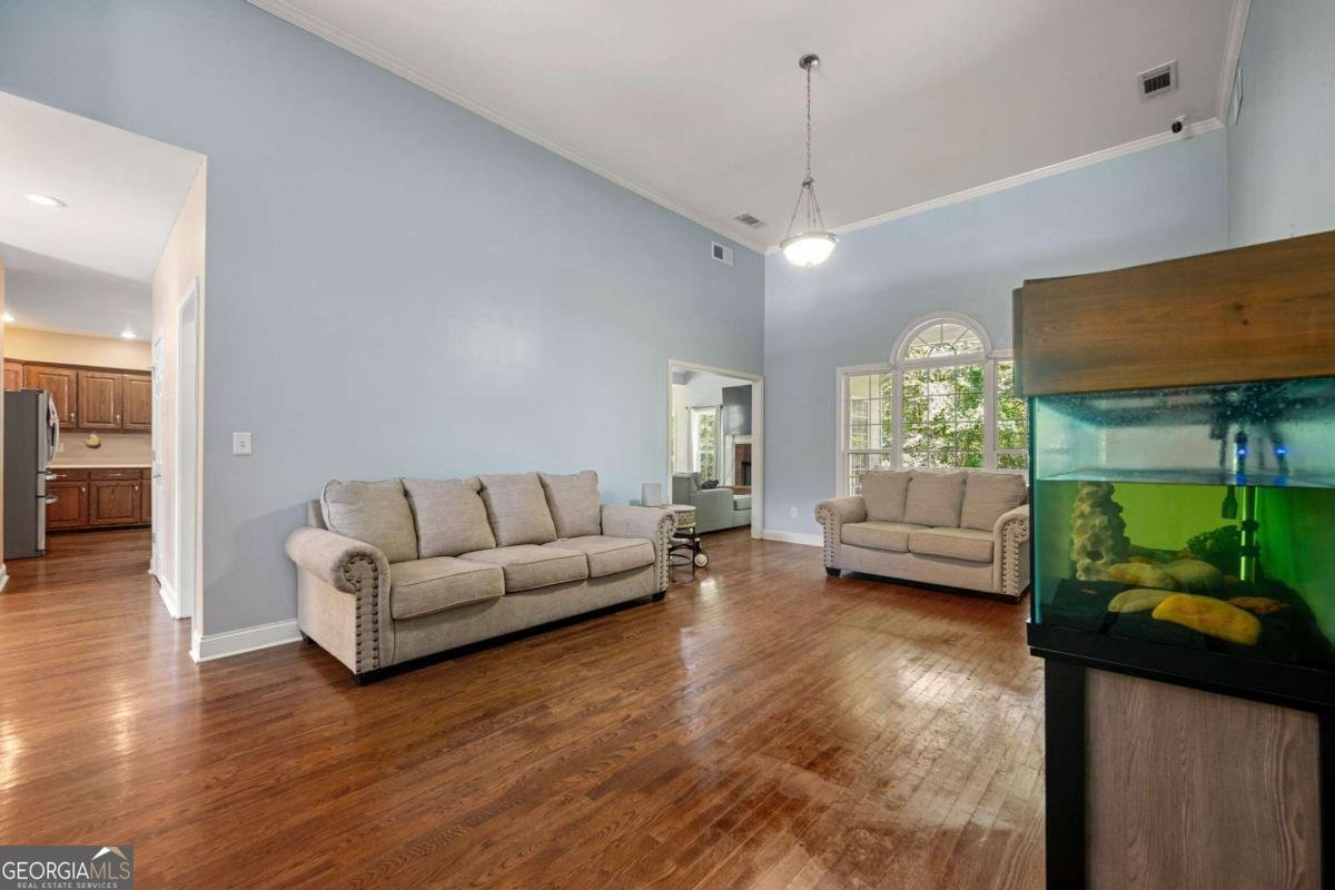 200 Clear Spring Lane Oxford - 9