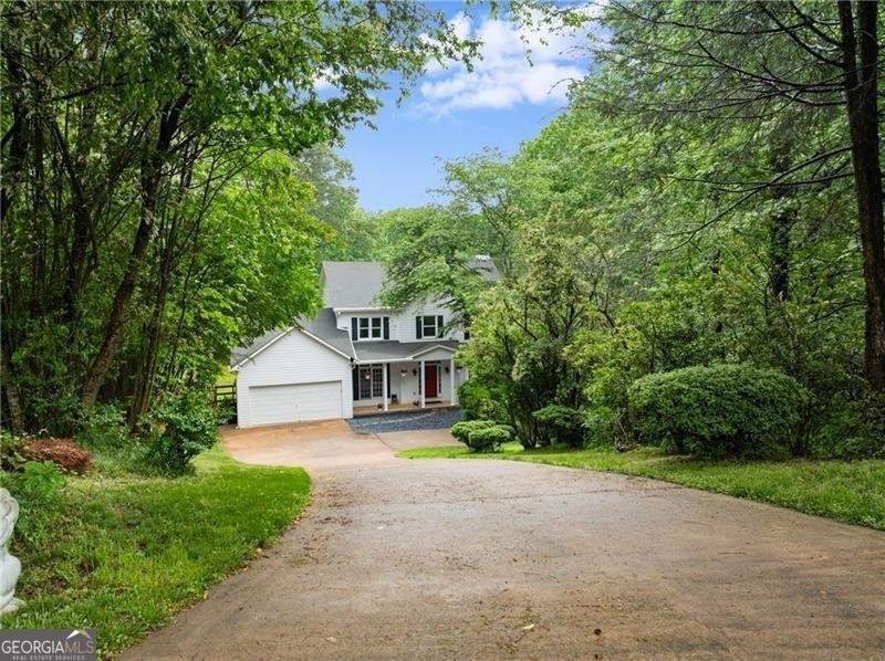 1620 Bluwater Court Cumming - 2