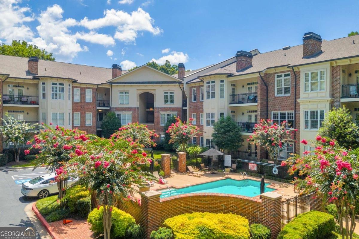 825 Highland Lane Atlanta - 2
