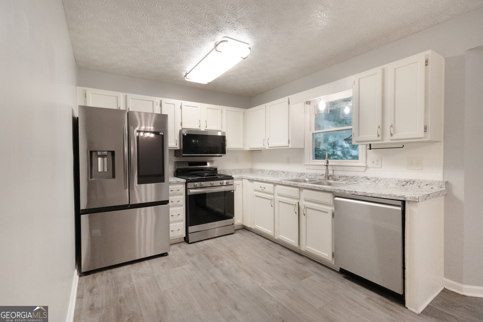 473 Oak Landing Circle Douglasville - 11