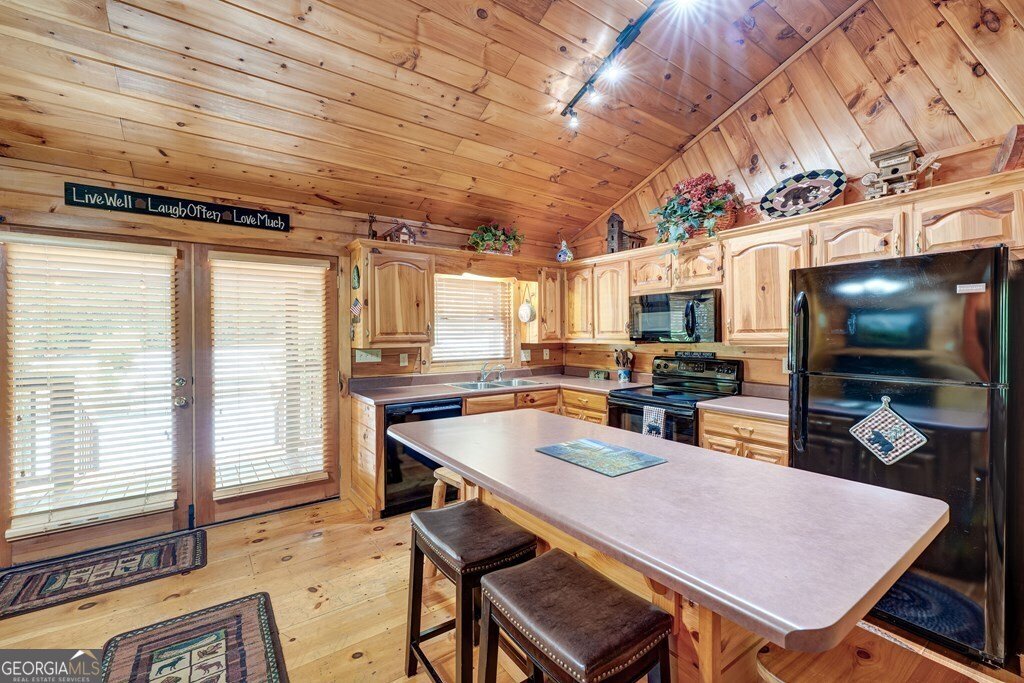 30 The Forest Road Blue Ridge - 15