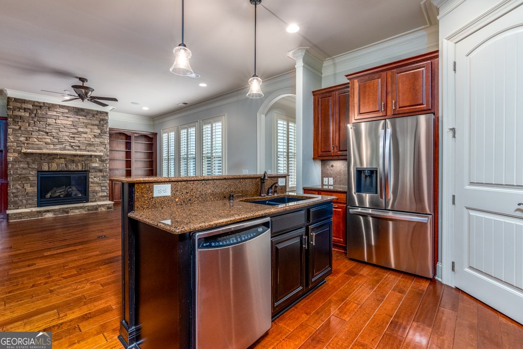 225 Somerset Circle Woodstock - 18