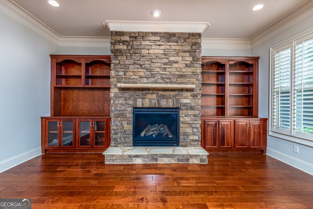 225 Somerset Circle Woodstock - 22
