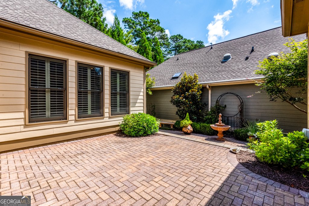 225 Somerset Circle Woodstock - 37