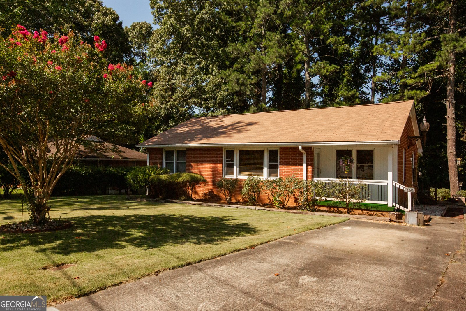 2240 Old Spring Road Smyrna - 1