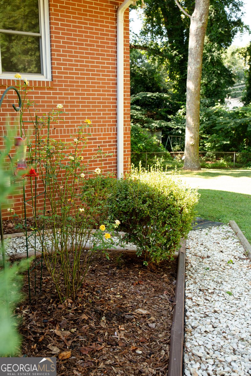 2240 Old Spring Road Smyrna - 31
