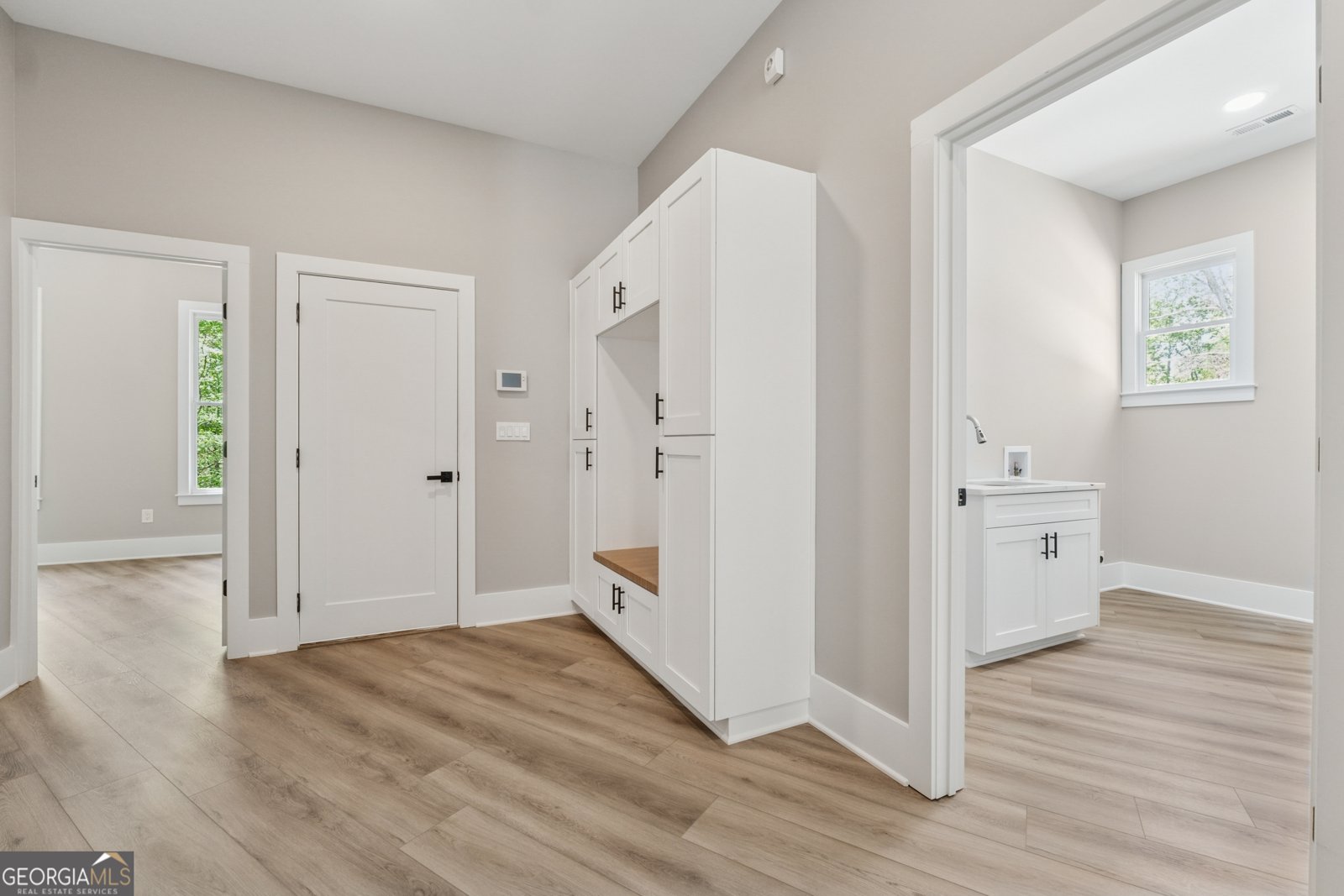6029 Wellington Avenue Gainesville - 22