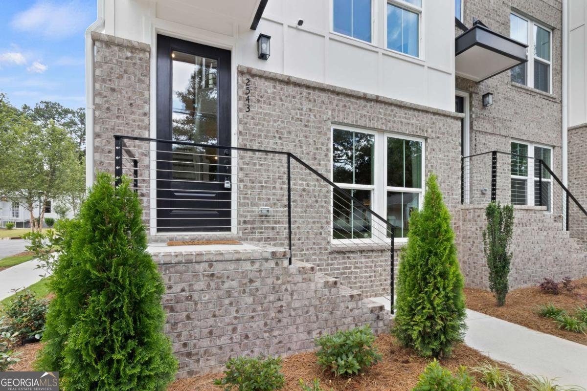2571 Astaire Court Atlanta - 2