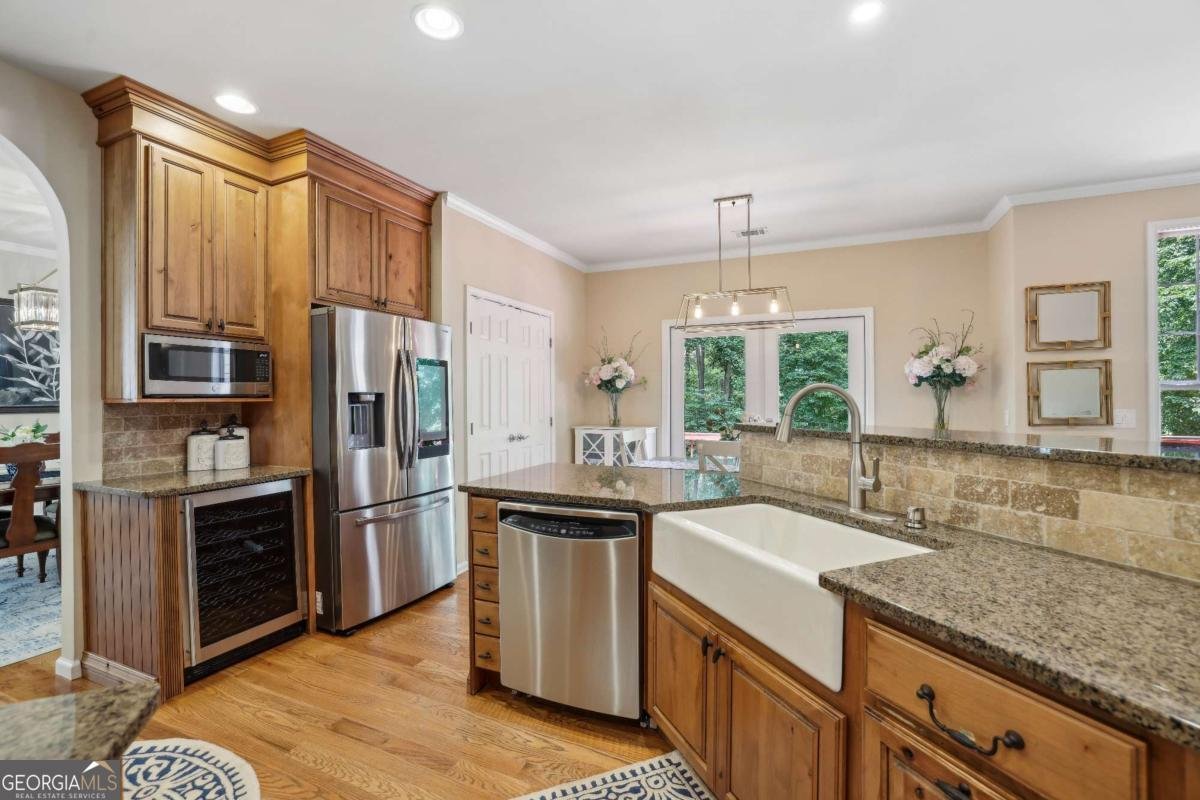 415 Northwood Cove Milton - 18