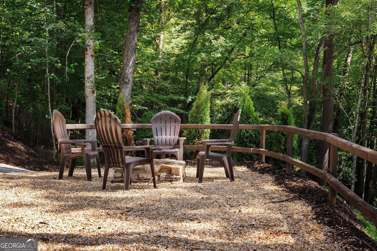 139 Arrow Ridge Road Mccaysville - 38