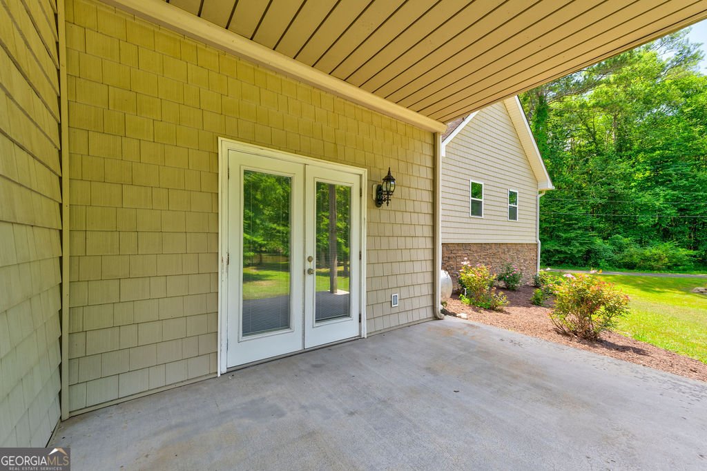 924 Black Bass Road Cohutta - 40