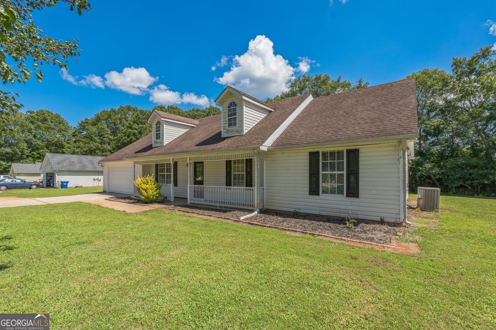 1260 Coan Drive Locust Grove - 4