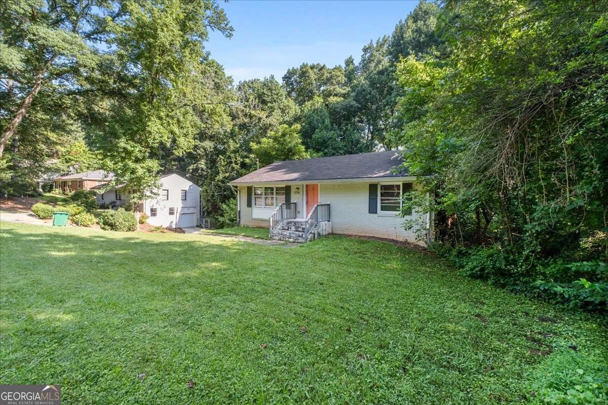 2262 Vistamont Drive Decatur - 2