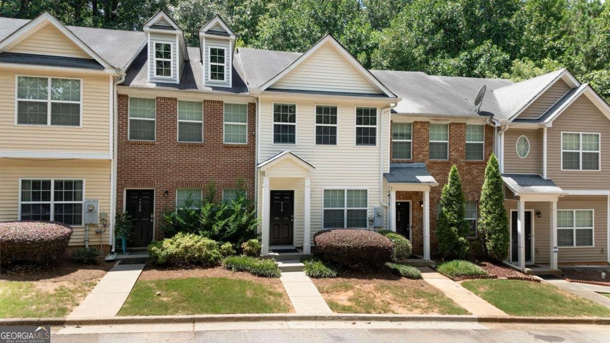 510 Berckman Drive Lilburn - 2