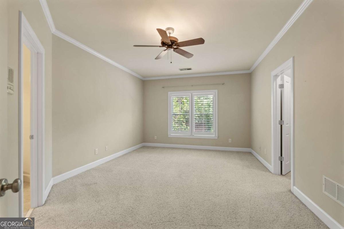 7790 Stables Drive Sandy Springs - 14