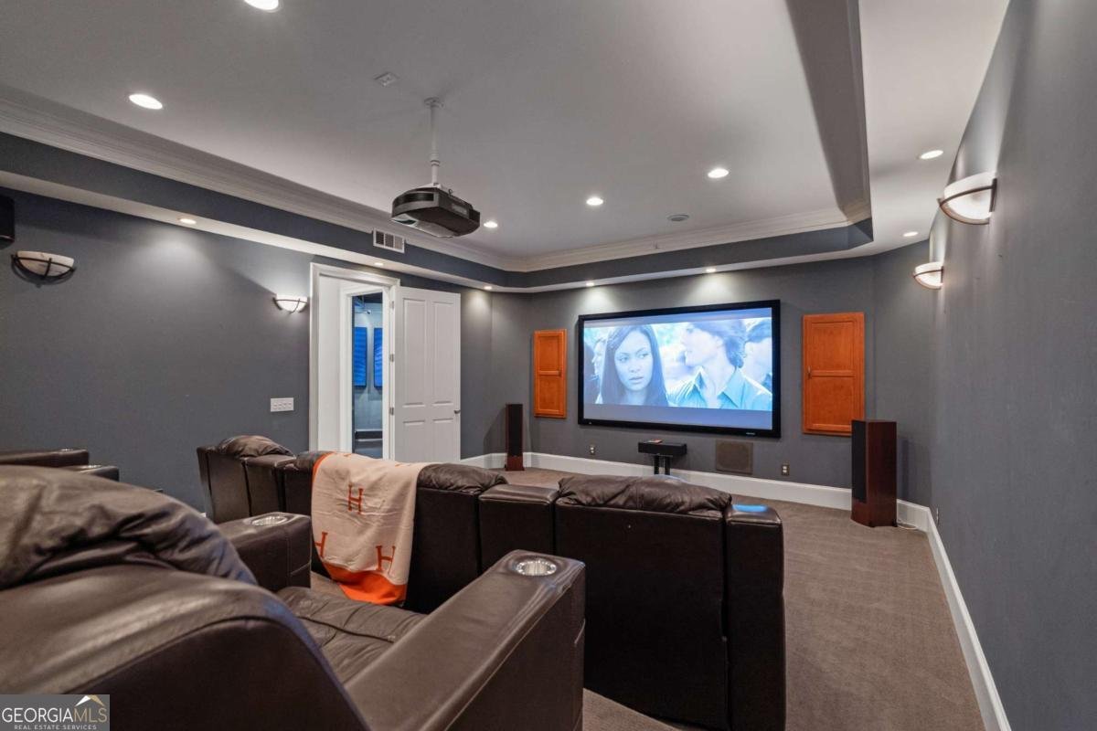 7790 Stables Drive Sandy Springs - 16