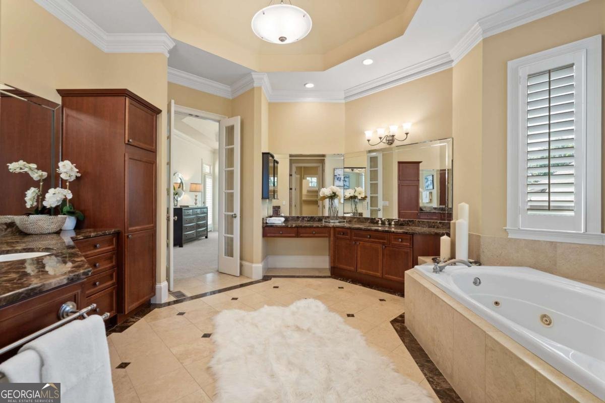 7790 Stables Drive Sandy Springs - 4