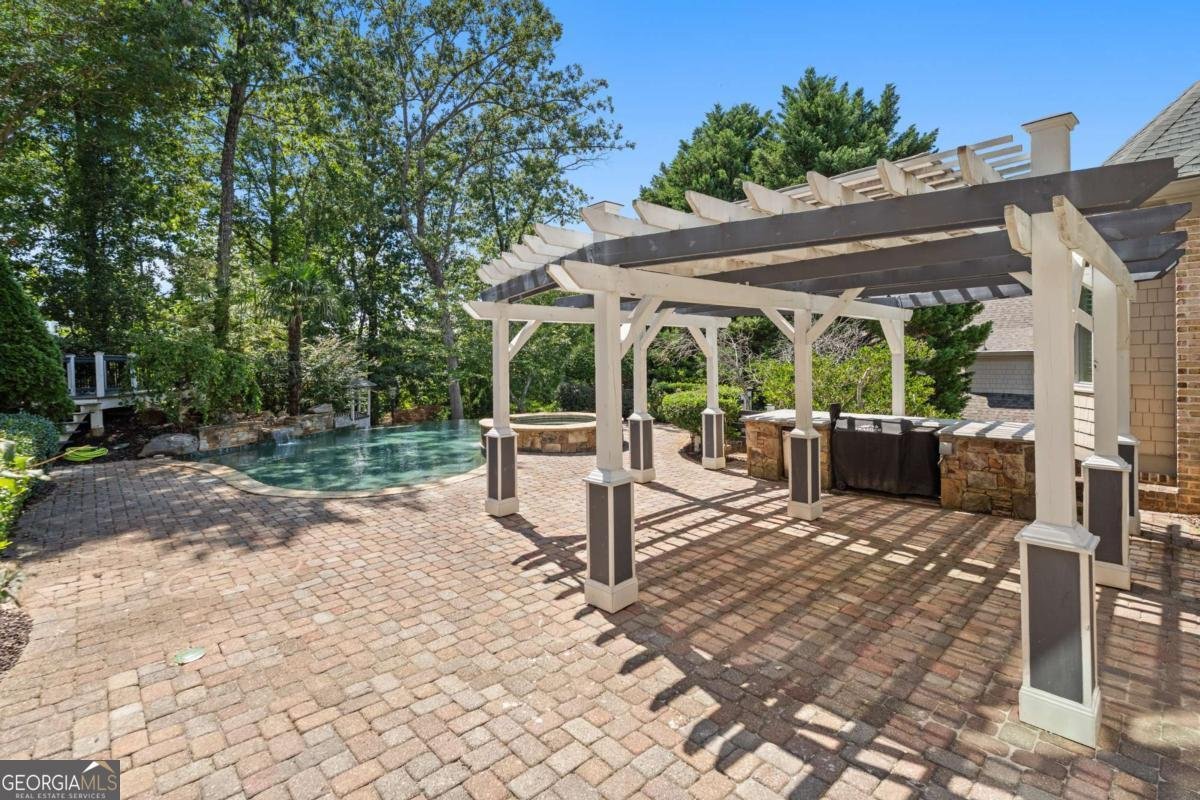 7790 Stables Drive Sandy Springs - 45