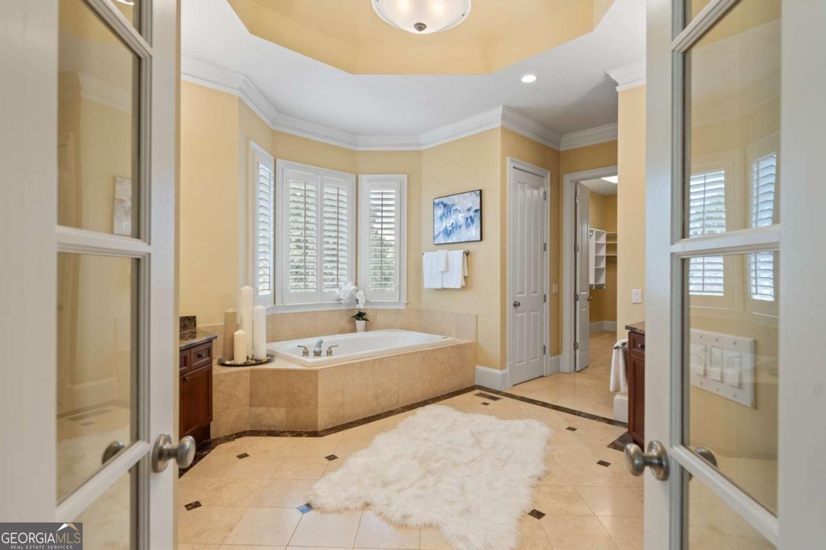 7790 Stables Drive Sandy Springs - 5