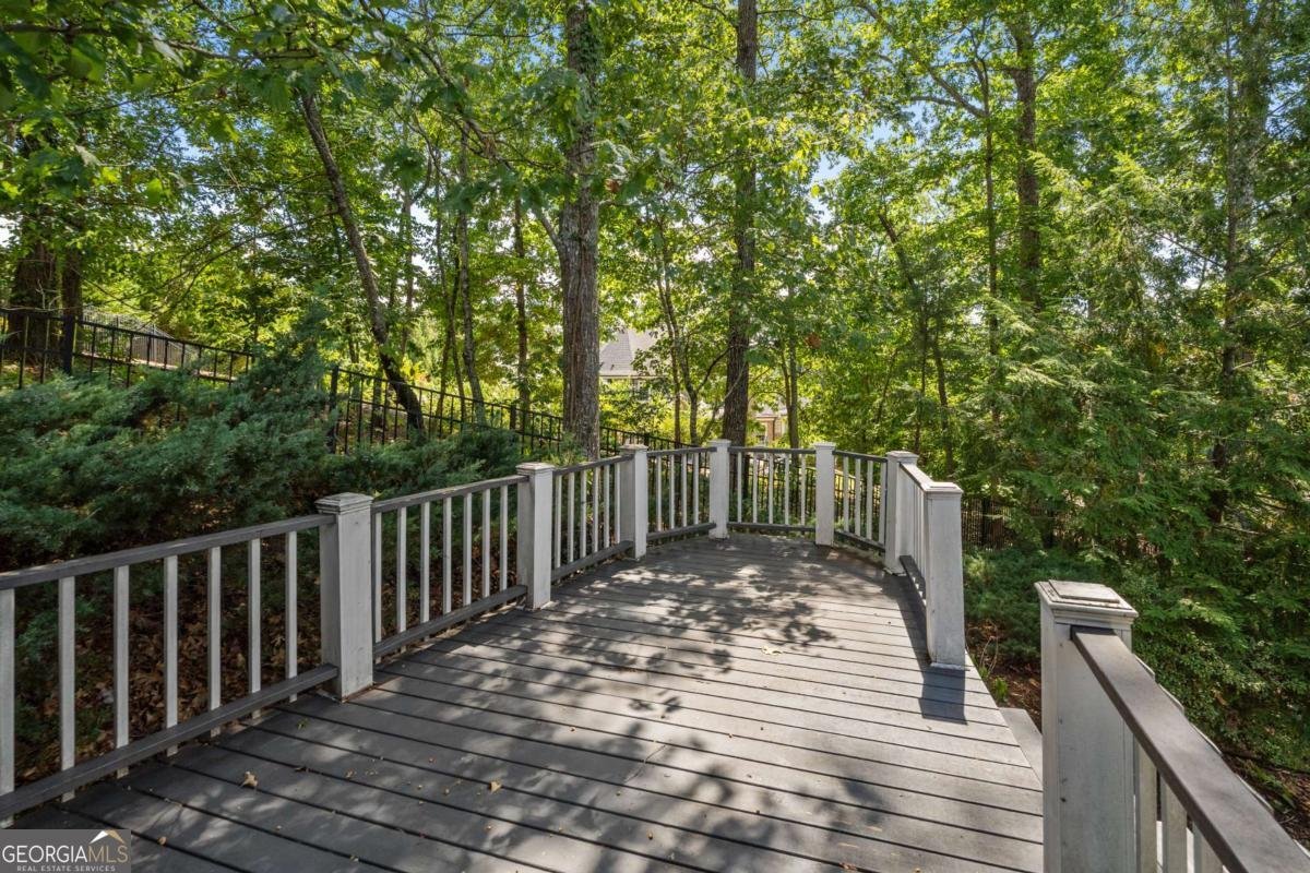 7790 Stables Drive Sandy Springs - 51