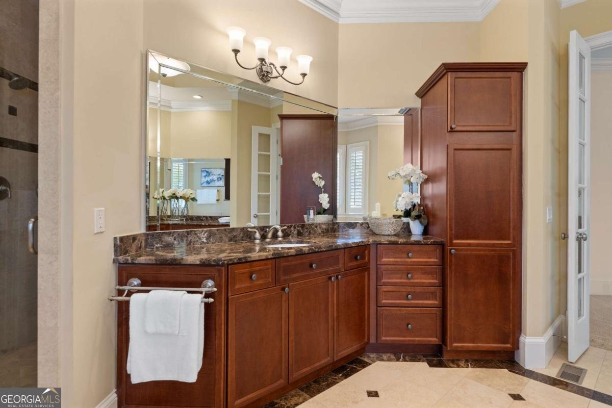 7790 Stables Drive Sandy Springs - 7