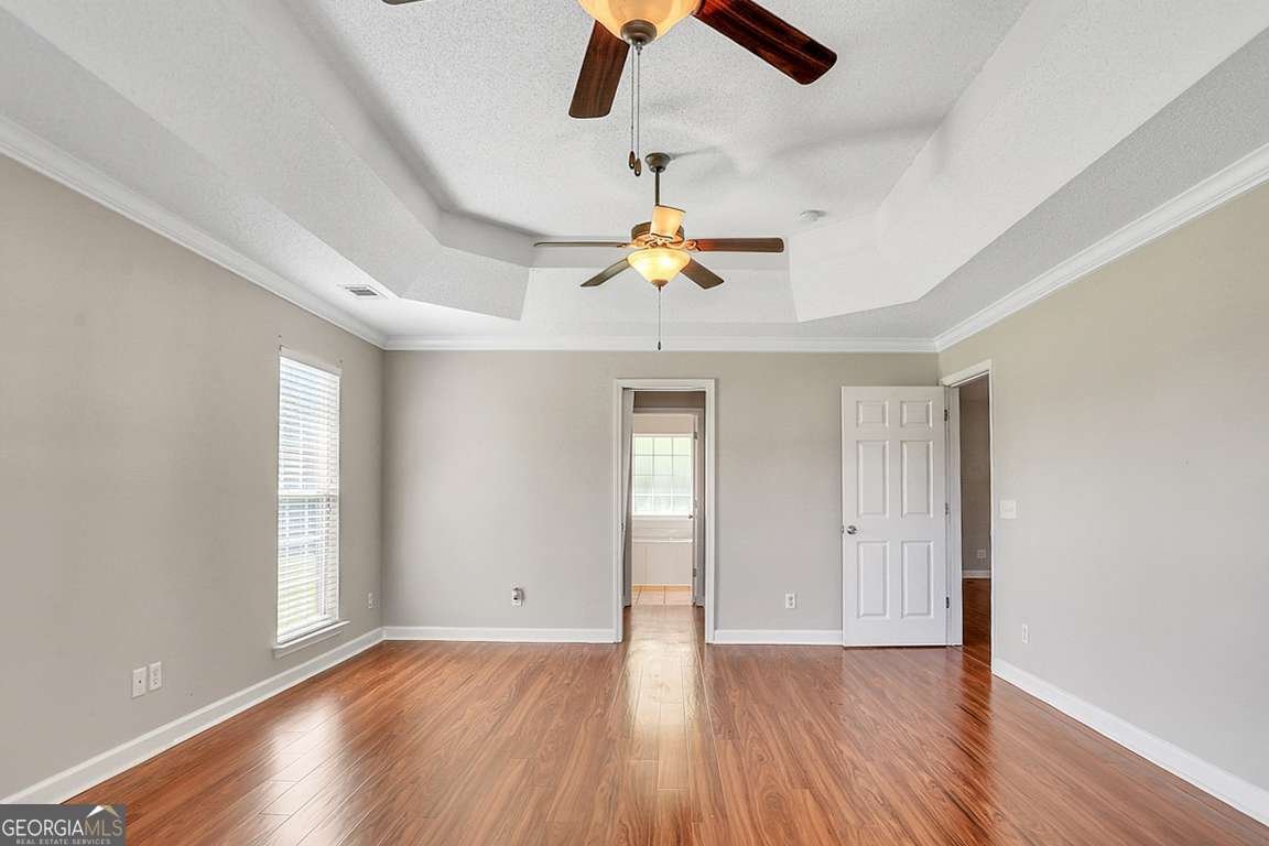 8 Patriot Drive Richmond Hill - 22