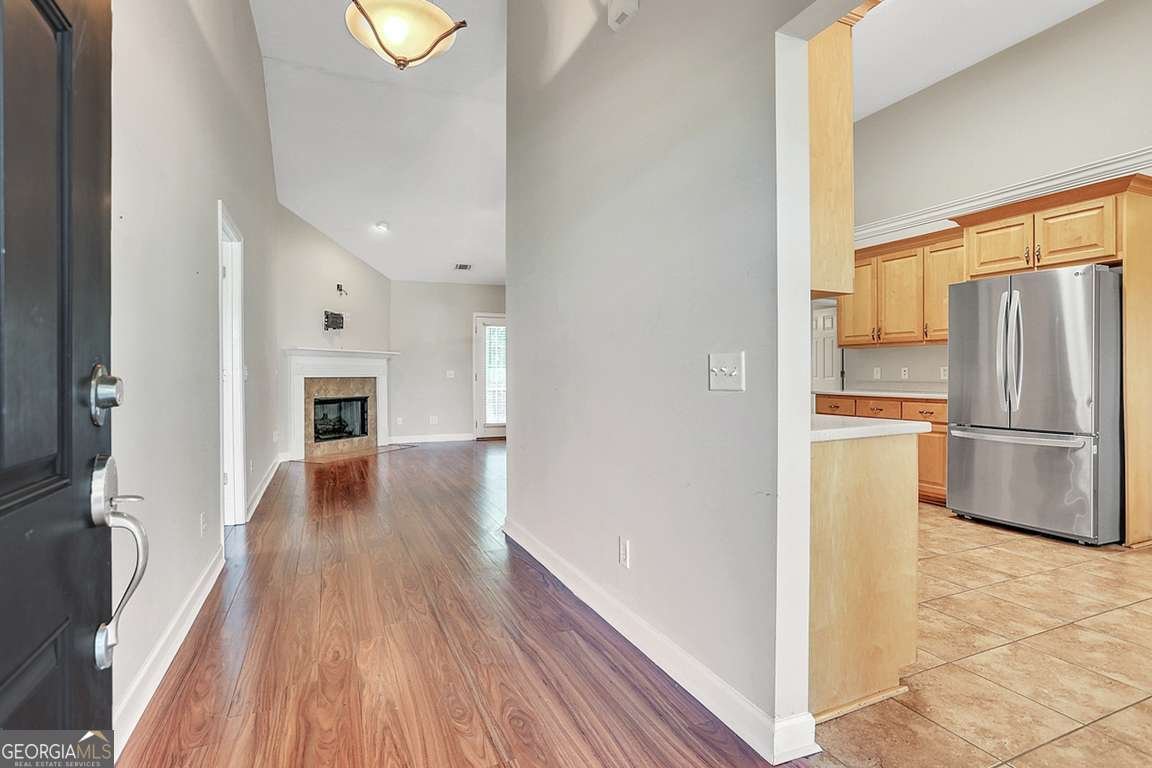 8 Patriot Drive Richmond Hill - 3