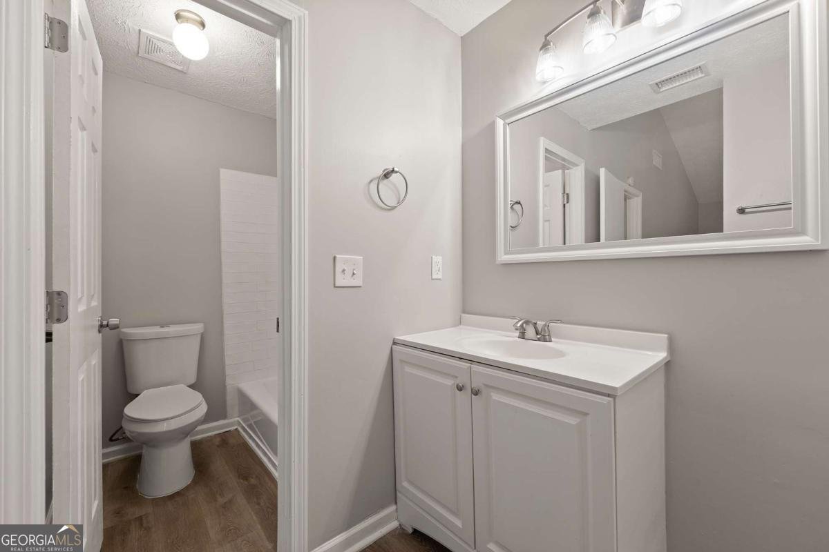 215 Hauteur Place Lilburn - 10