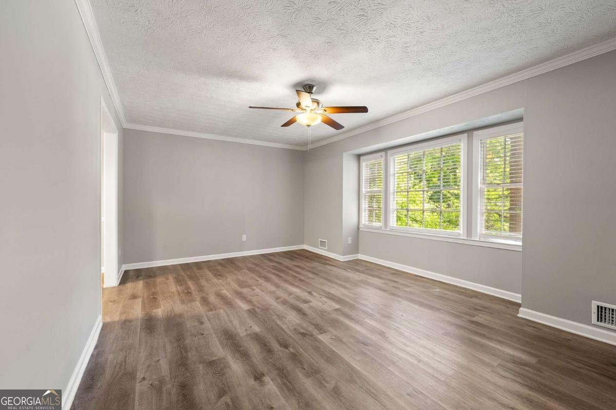 215 Hauteur Place Lilburn - 2