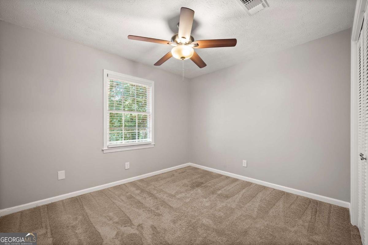 215 Hauteur Place Lilburn - 9