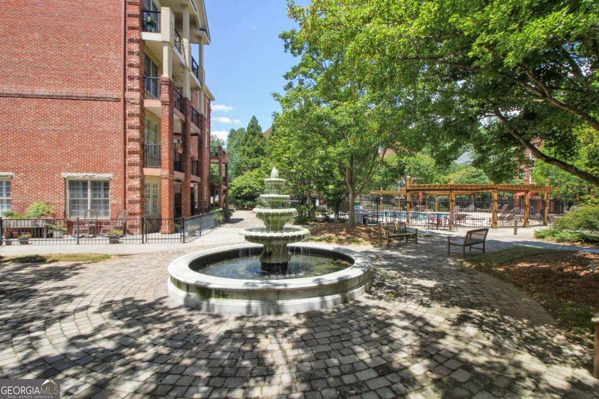 1735 Peachtree Street Atlanta - 25