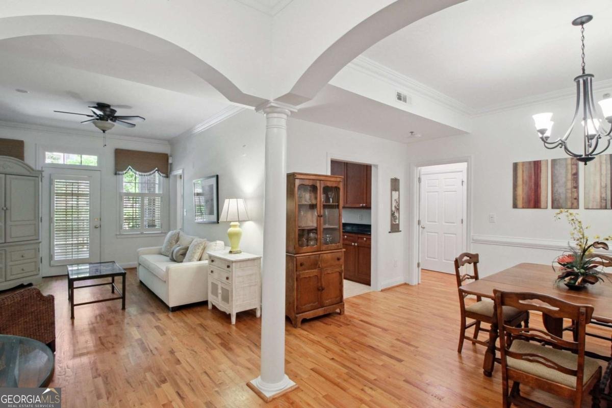 1735 Peachtree Street Atlanta - 3