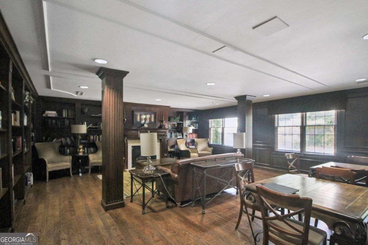 1735 Peachtree Street Atlanta - 30