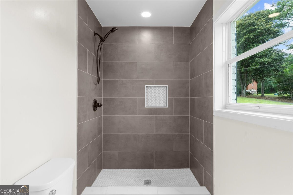 2824 Tralyn Court Decatur - 42