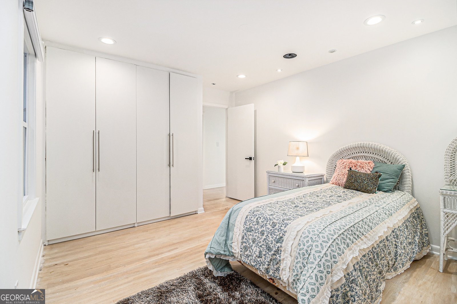 2605 Mckinnon Drive Decatur - 27