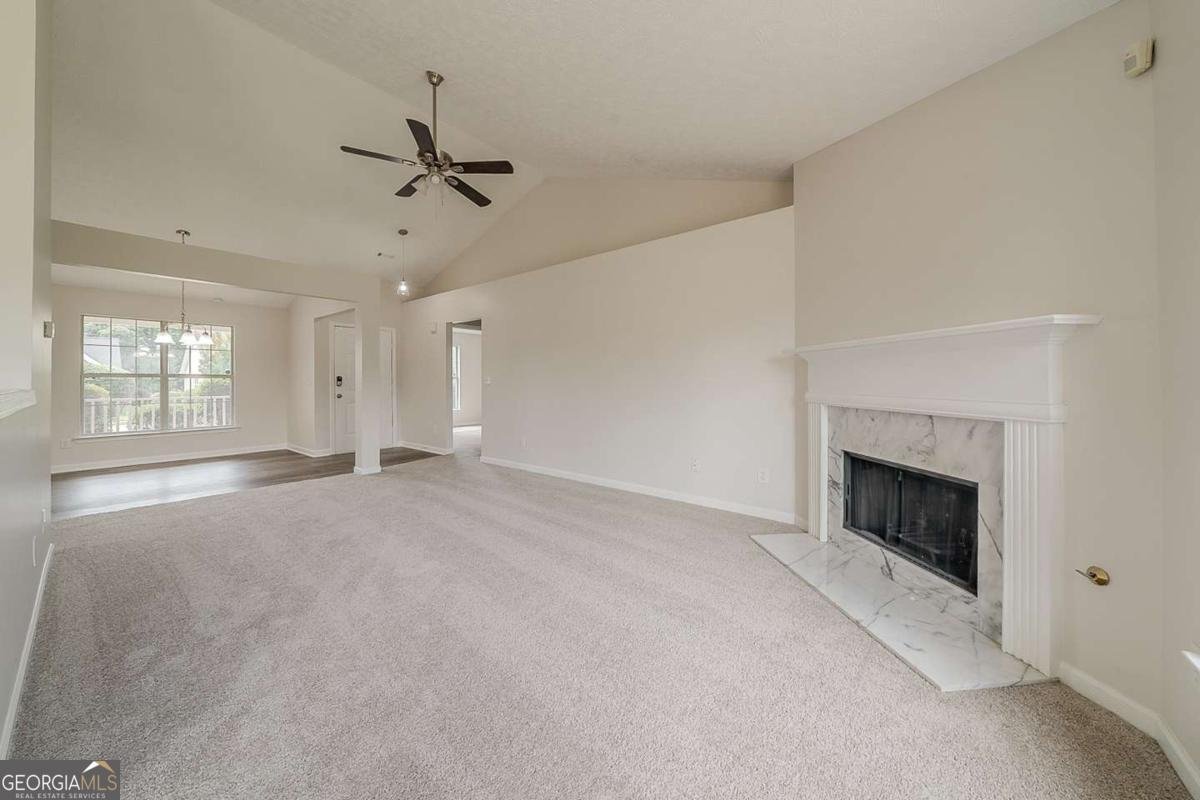 2494 Hillvale Circle Lithonia - 10