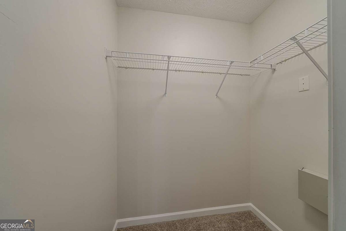 2494 Hillvale Circle Lithonia - 19