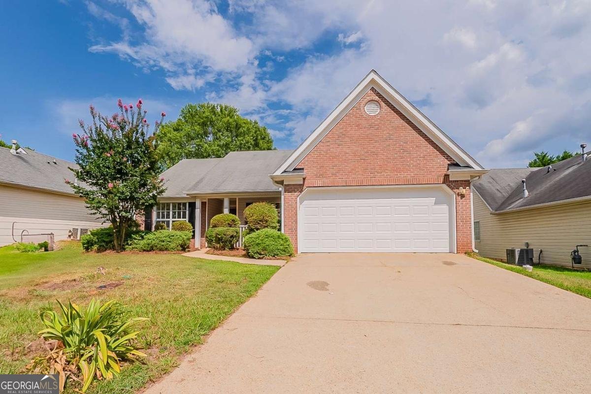 2494 Hillvale Circle Lithonia - 2