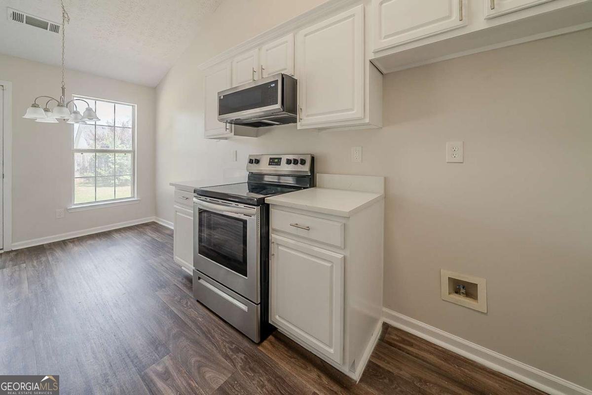 2494 Hillvale Circle Lithonia - 7