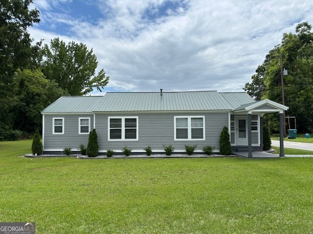 641 Ellington Avenue Thomson - 1
