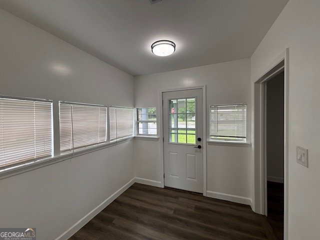 641 Ellington Avenue Thomson - 15