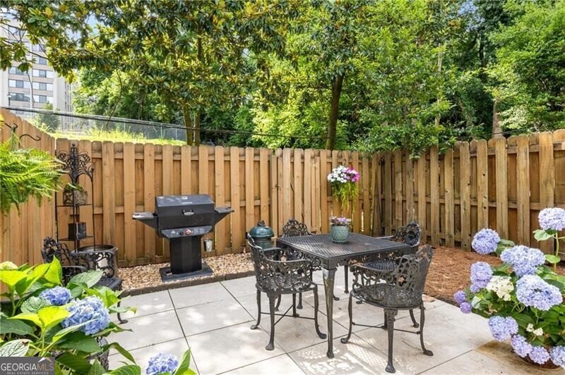 136 Peachtree Memorial Drive Atlanta - 12