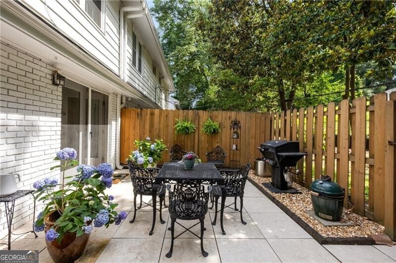 136 Peachtree Memorial Drive Atlanta - 13