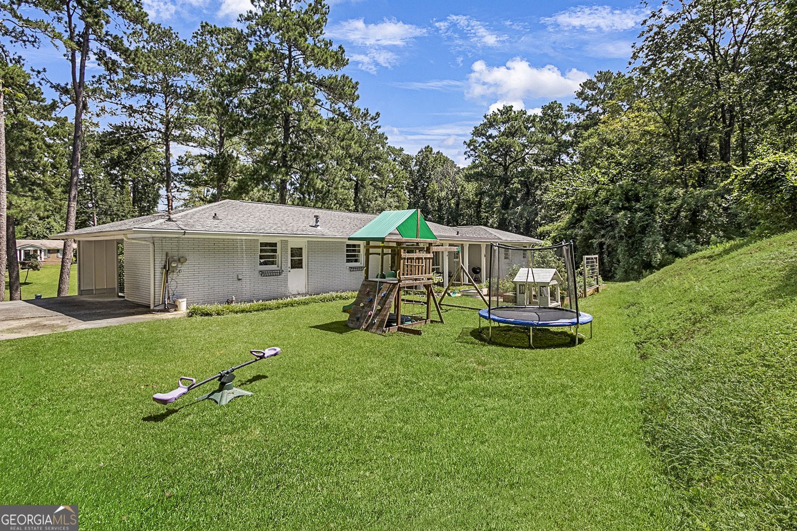 2782 Pinewood Drive Macon - 1