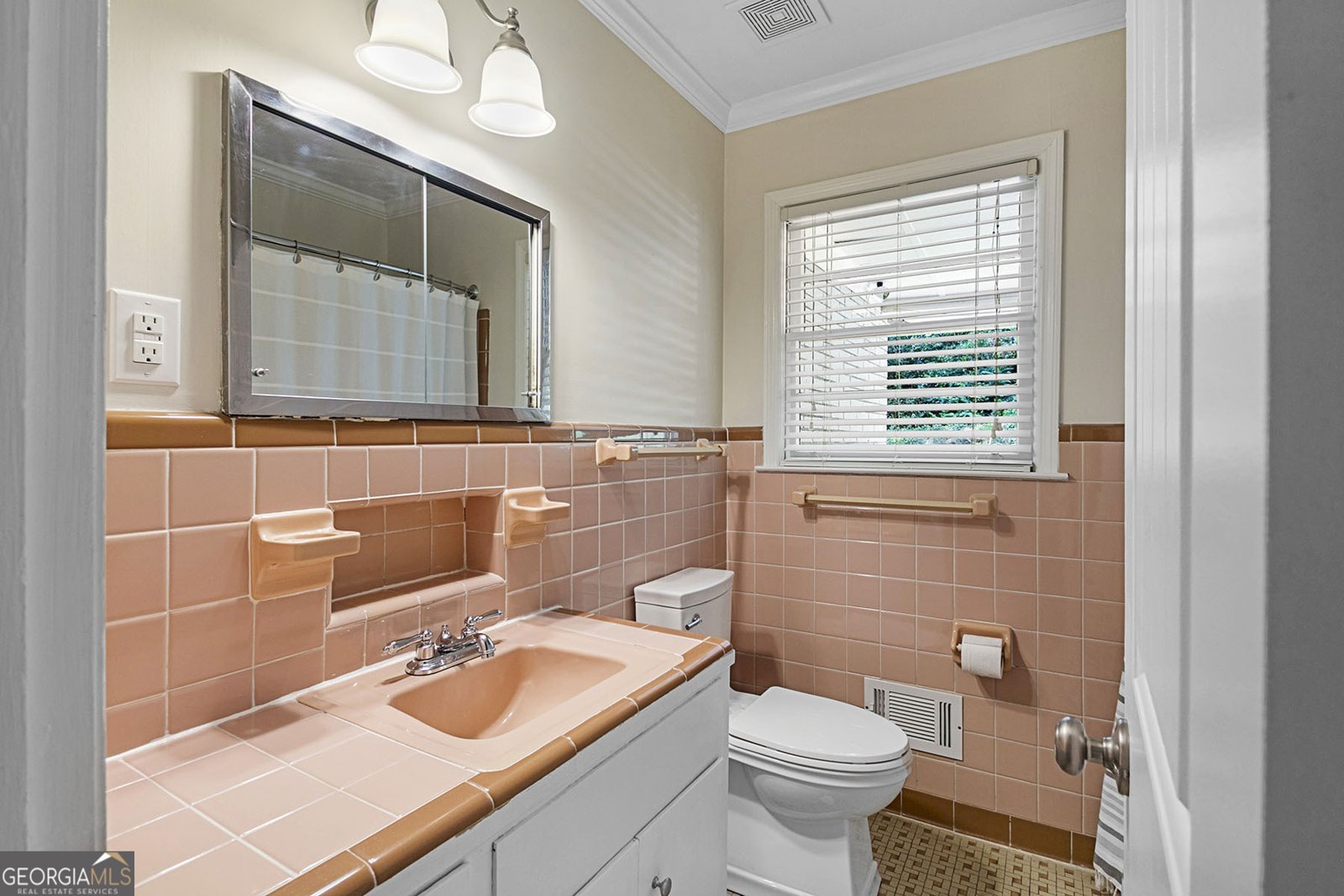 2782 Pinewood Drive Macon - 18