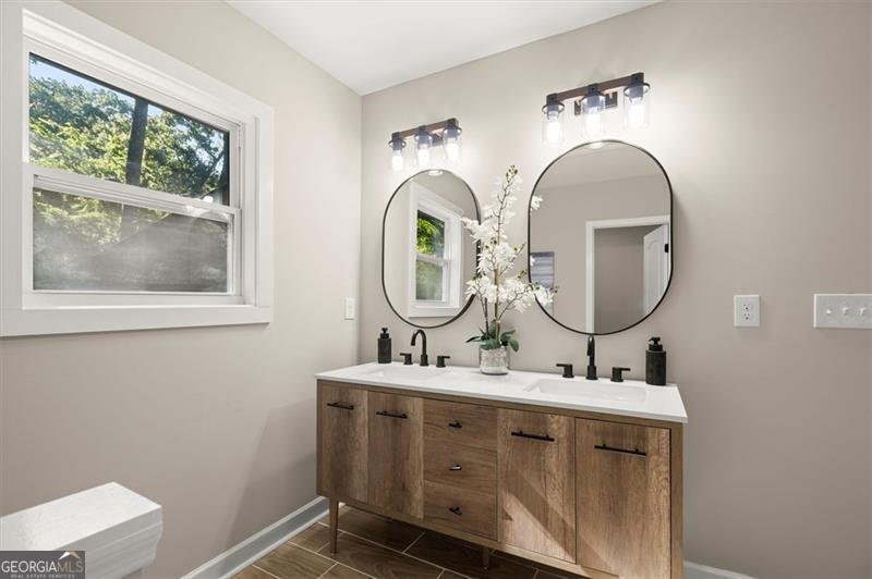 1340 DOWNS Drive Atlanta - 27