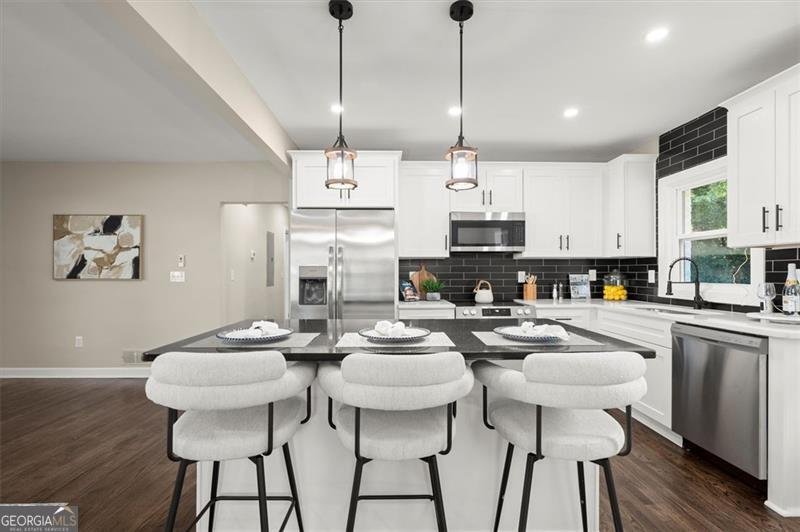 1340 DOWNS Drive Atlanta - 9