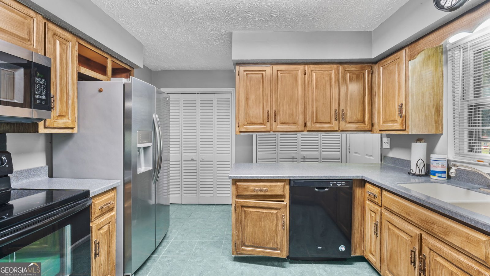 91 Zona Kay Circle Silver Creek - 11