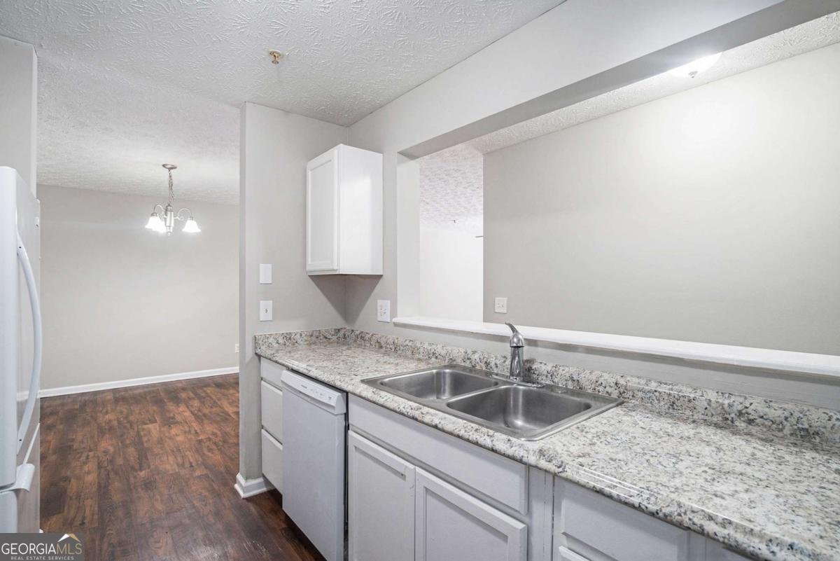 7104 Par Four Way Lithonia - 10