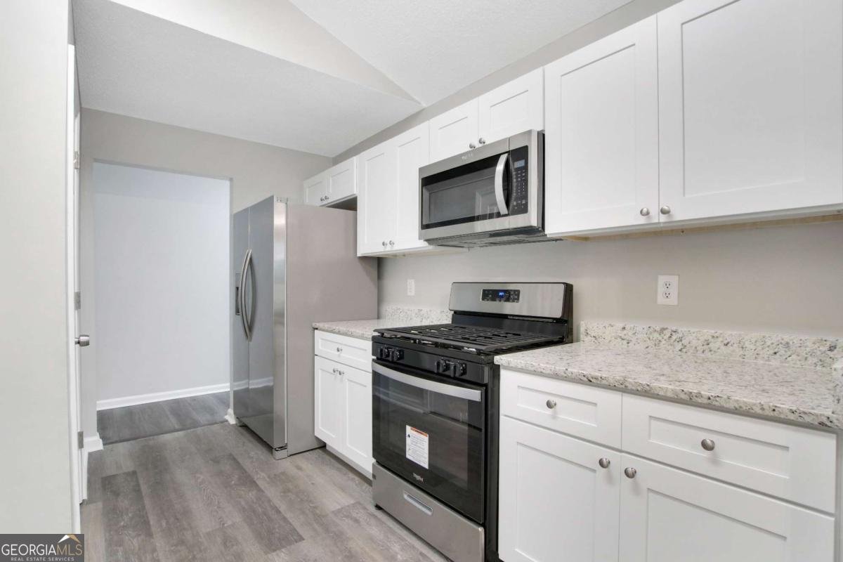 3842 Sunview Drive Acworth - 2